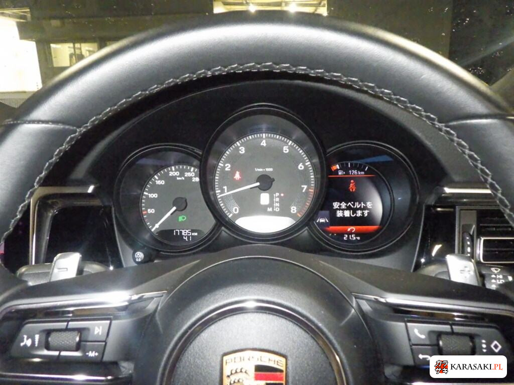 Porsche Macan 2023 z aukcji japońskiej