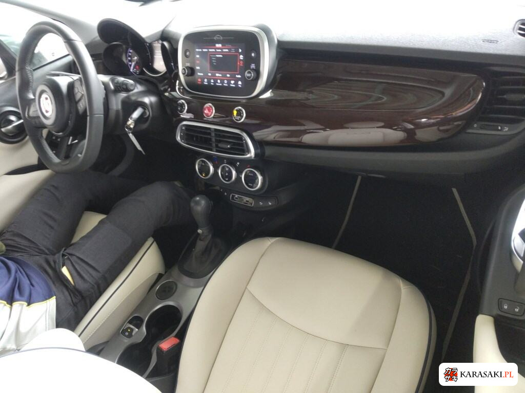 Fiat 500X 2022 z aukcji japońskiej