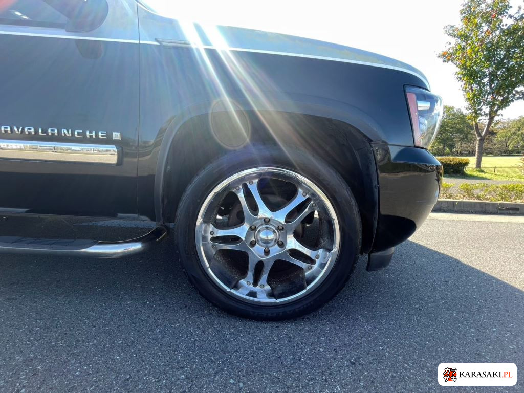 Chevrolet Avalanche 2012 z aukcji japońskiej