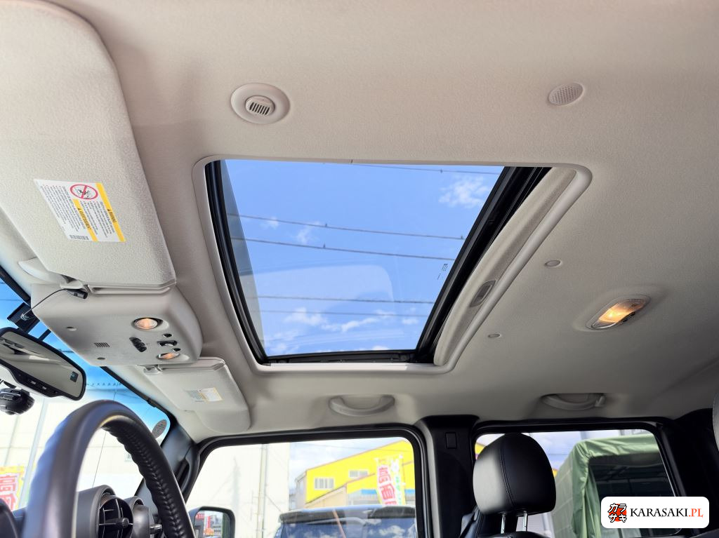 Hummer H2 2005 z aukcji japońskiej