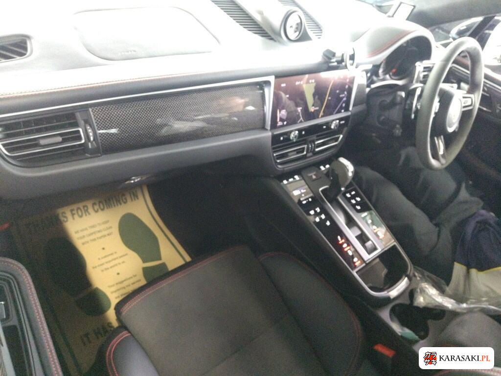 2022 Porsche Macan 4WD GTS Sport Chrono Package 5