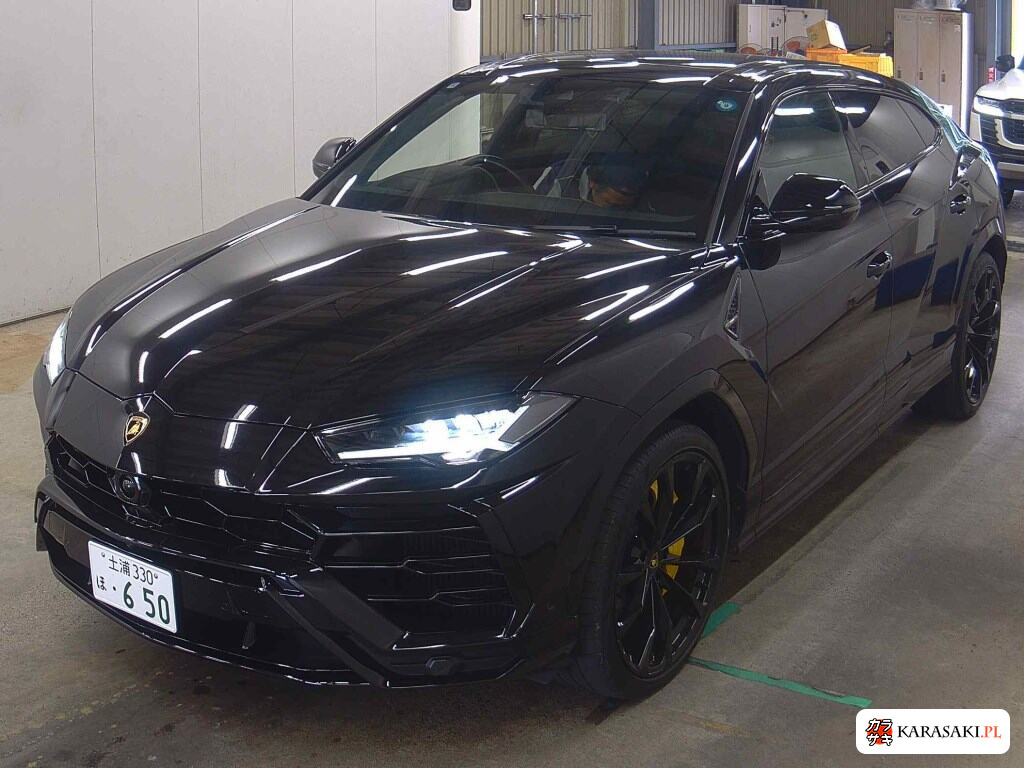 Lamborghini Urus 2022 z aukcji japońskiej