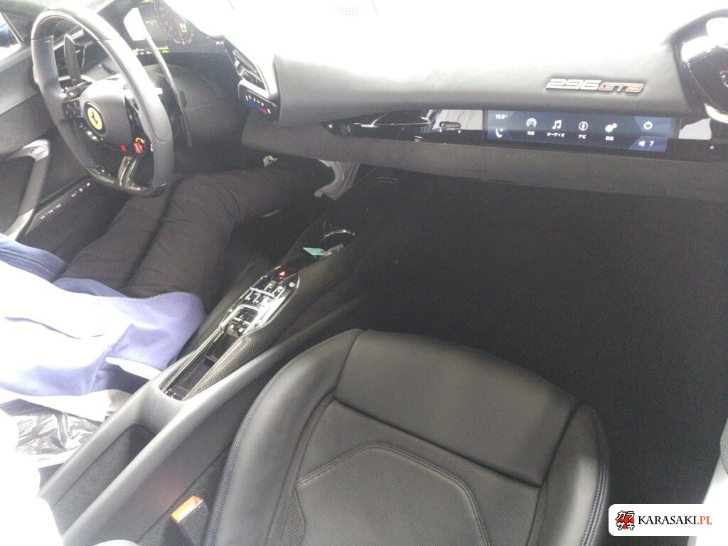 Ferrari 296GTB 2025 z aukcji japońskiej