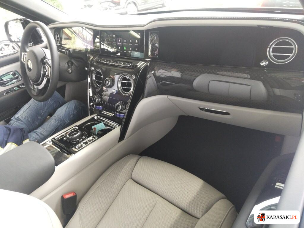 Rolls-Royce Cullinan 2026 z aukcji japońskiej