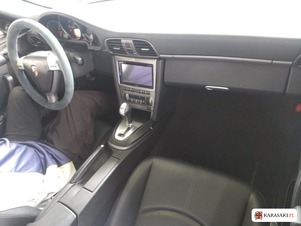 Porsche 911 2007 z aukcji japońskiej