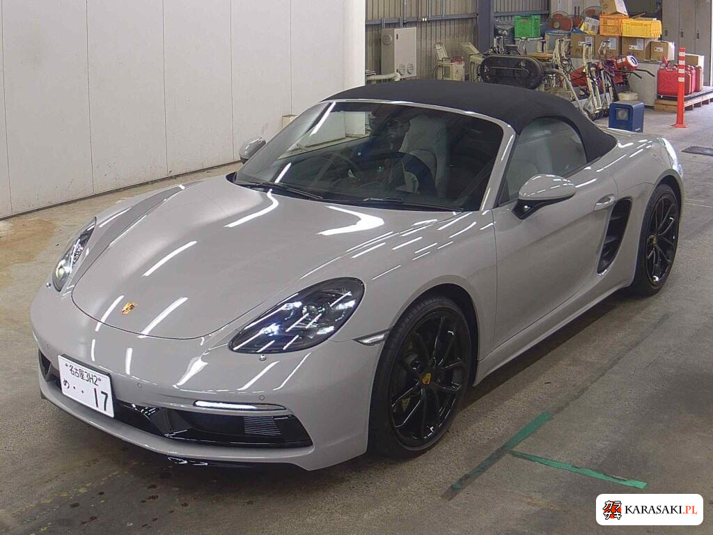 Porsche 718 Boxster 2025 z aukcji japońskiej