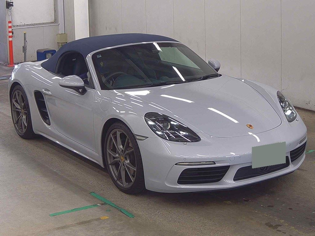 Porsche 718 Boxster 2025 з японського аукціону