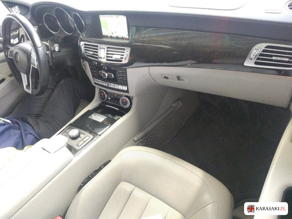 Mercedes-Benz CLS-Class Shooting Brake 2013 z aukcji japońskiej