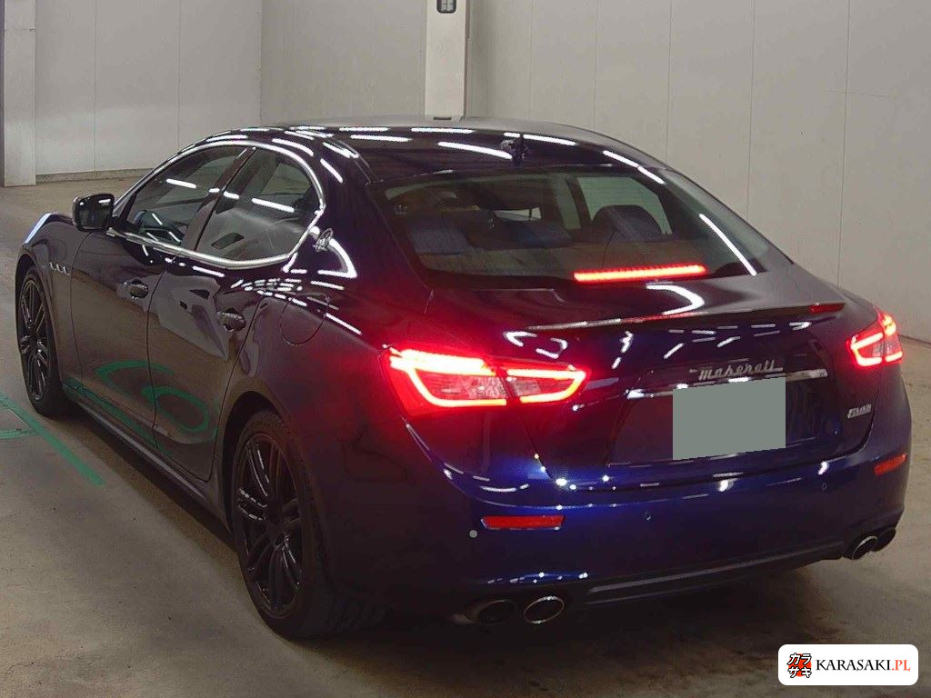 Maserati Ghibli 2015 z aukcji japońskiej