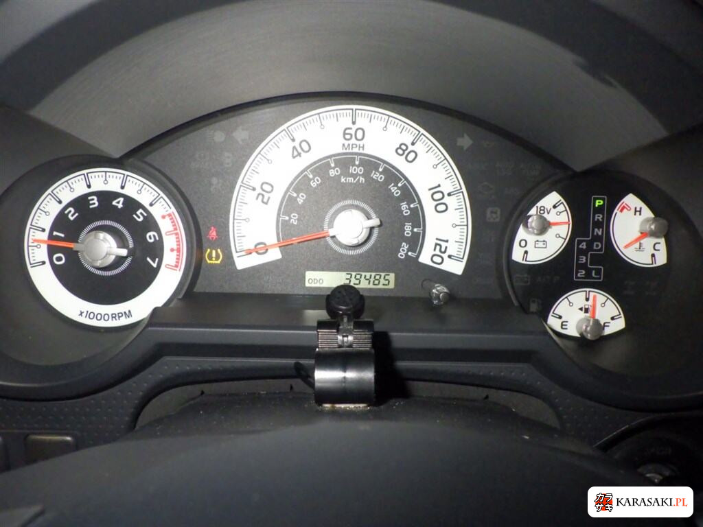 America Toyota FJ Cruiser 2009 z aukcji japońskiej