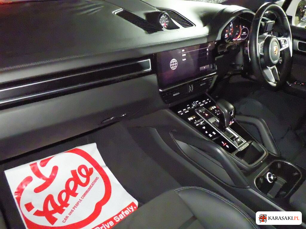Porsche Cayenne Coupe 2022 z aukcji japońskiej