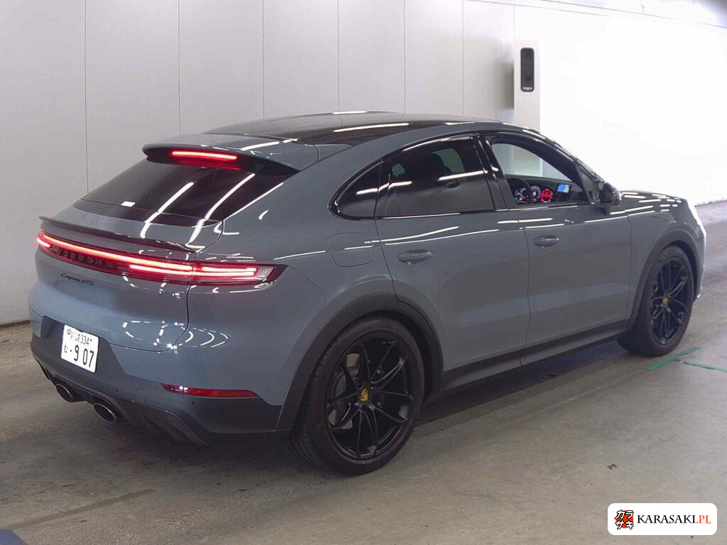 Porsche Cayenne Coupe 2024 z aukcji japońskiej