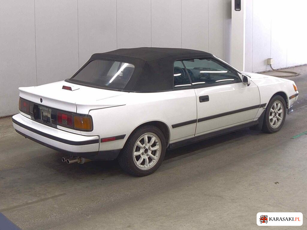Toyota Celica 1989 z aukcji japońskiej