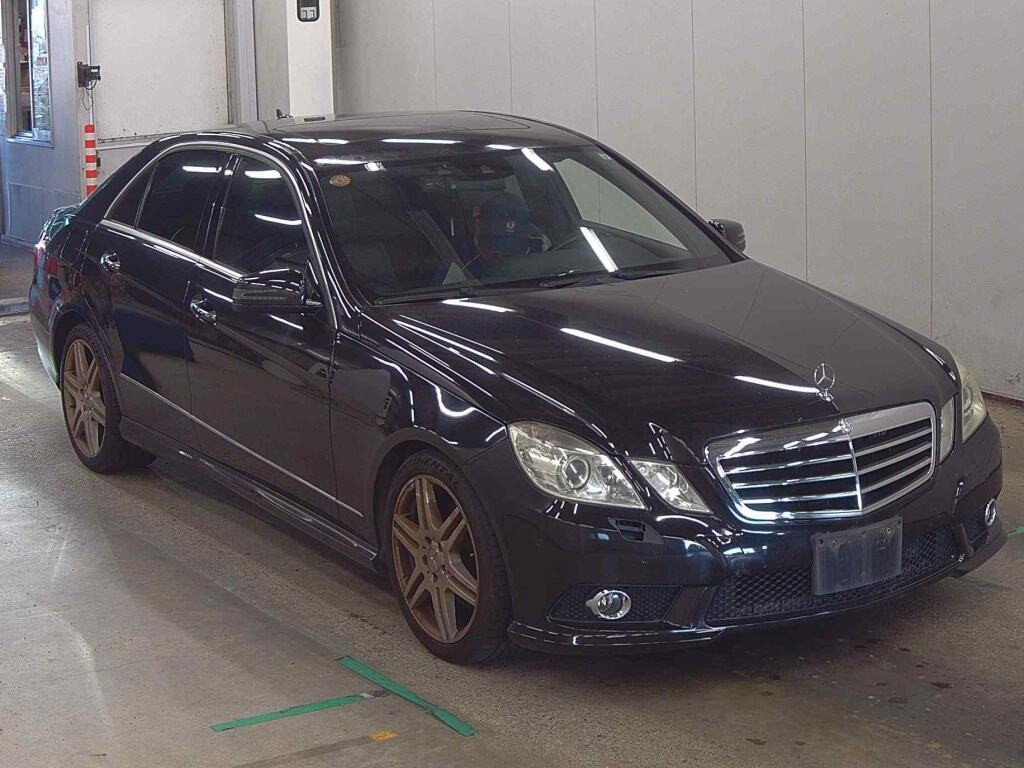 Mercedes-Benz E-Class 2009 z aukcji japońskiej