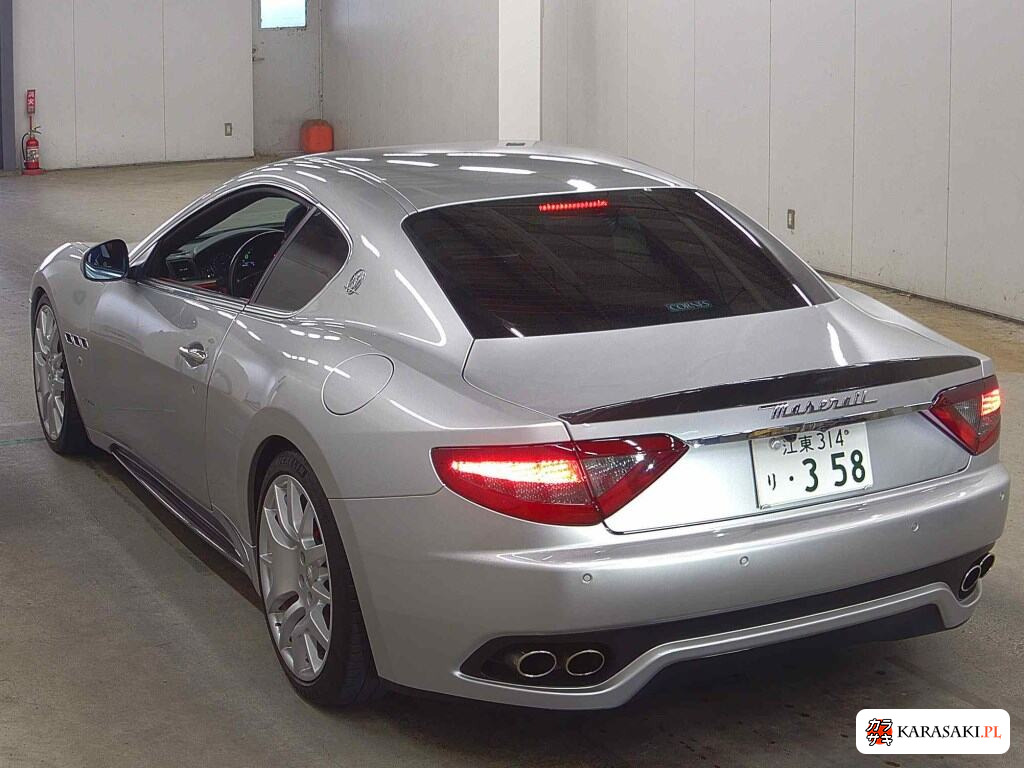 Maserati Granturismo 2008 z aukcji japońskiej