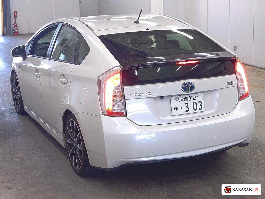 America Toyota Prius z aukcji japońskiej