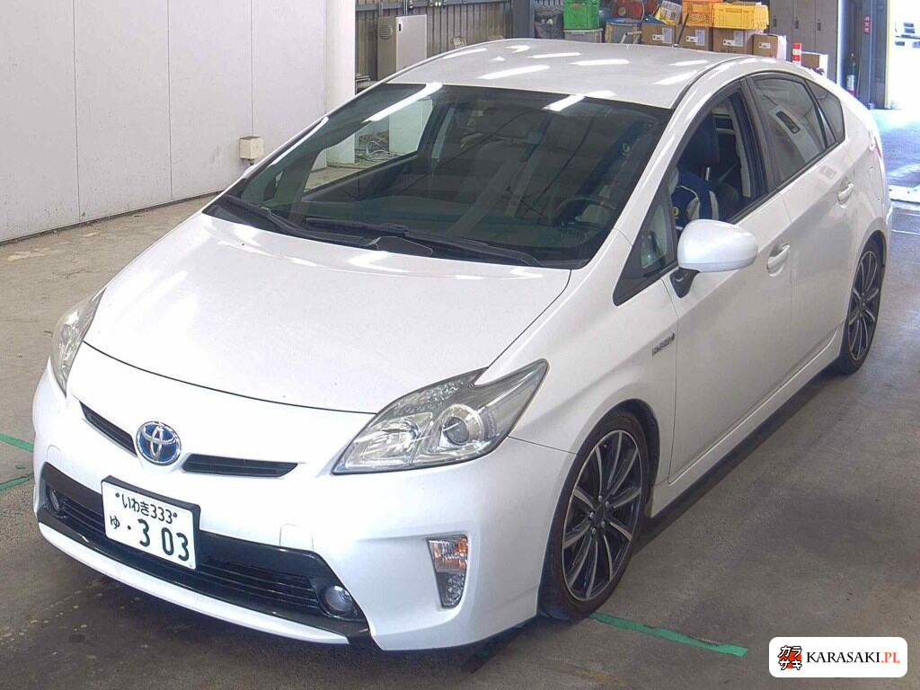 America Toyota Prius z aukcji japońskiej