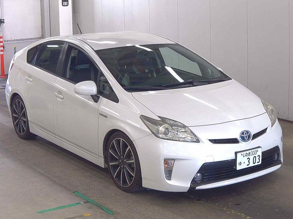America Toyota Prius z aukcji japońskiej