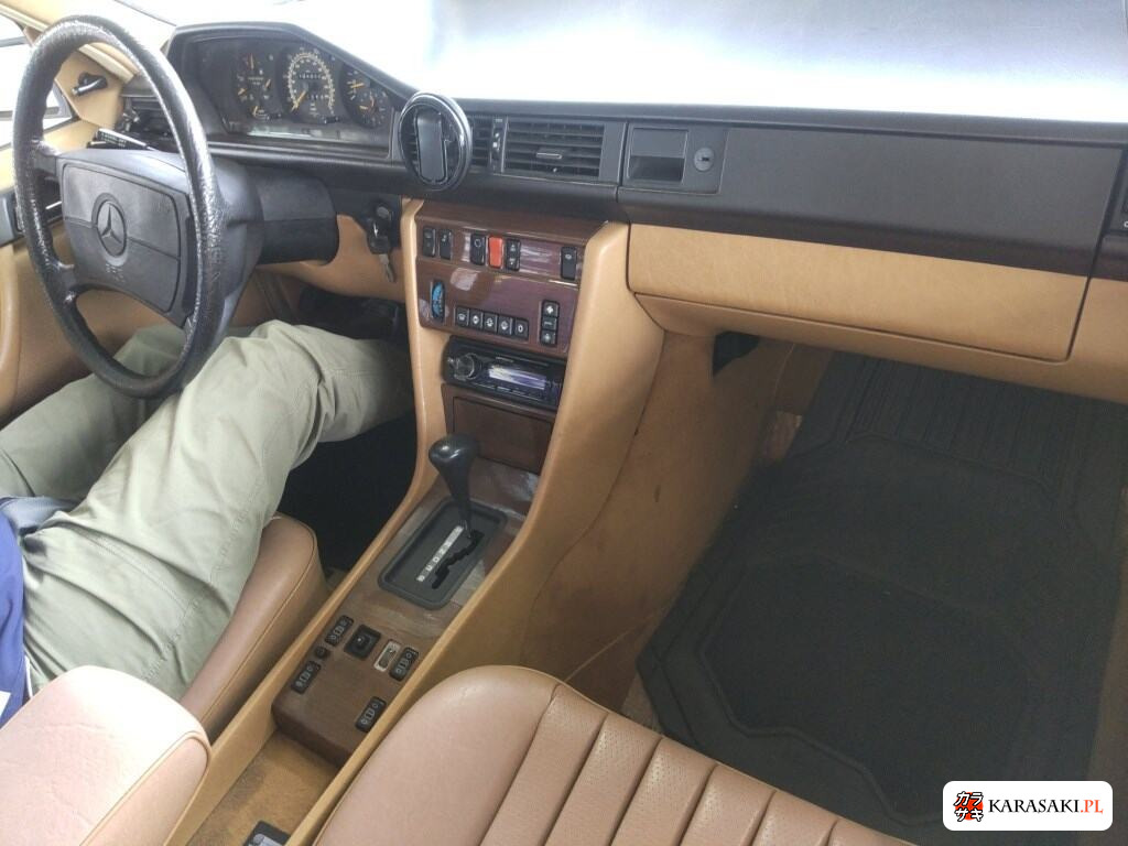 Mercedes-Benz E-Class 2019 z aukcji japońskiej
