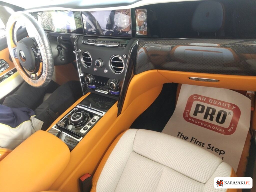Rolls-Royce Cullinan 2026 z aukcji japońskiej