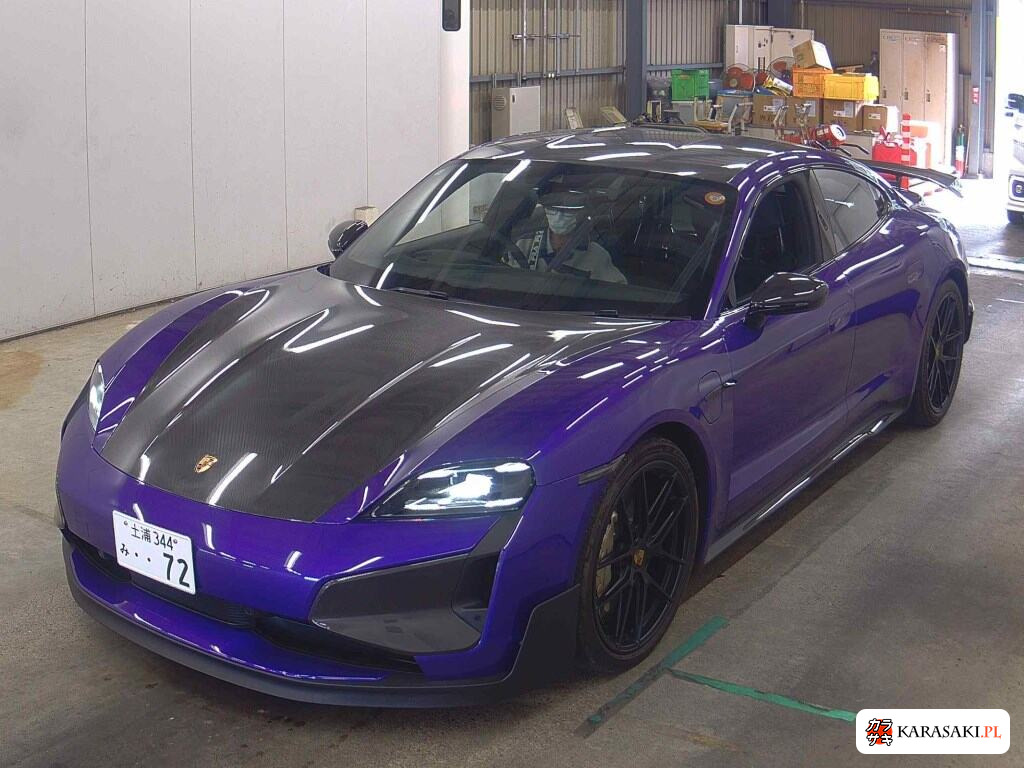 Porsche Taycan 2025 z aukcji japońskiej