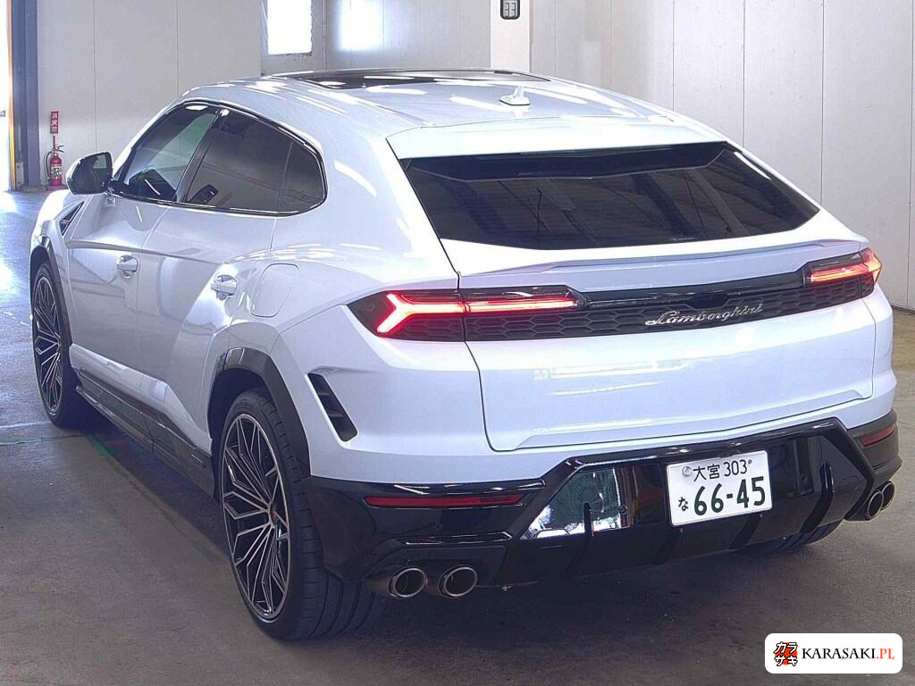 Lamborghini Urus 2025 z aukcji japońskiej