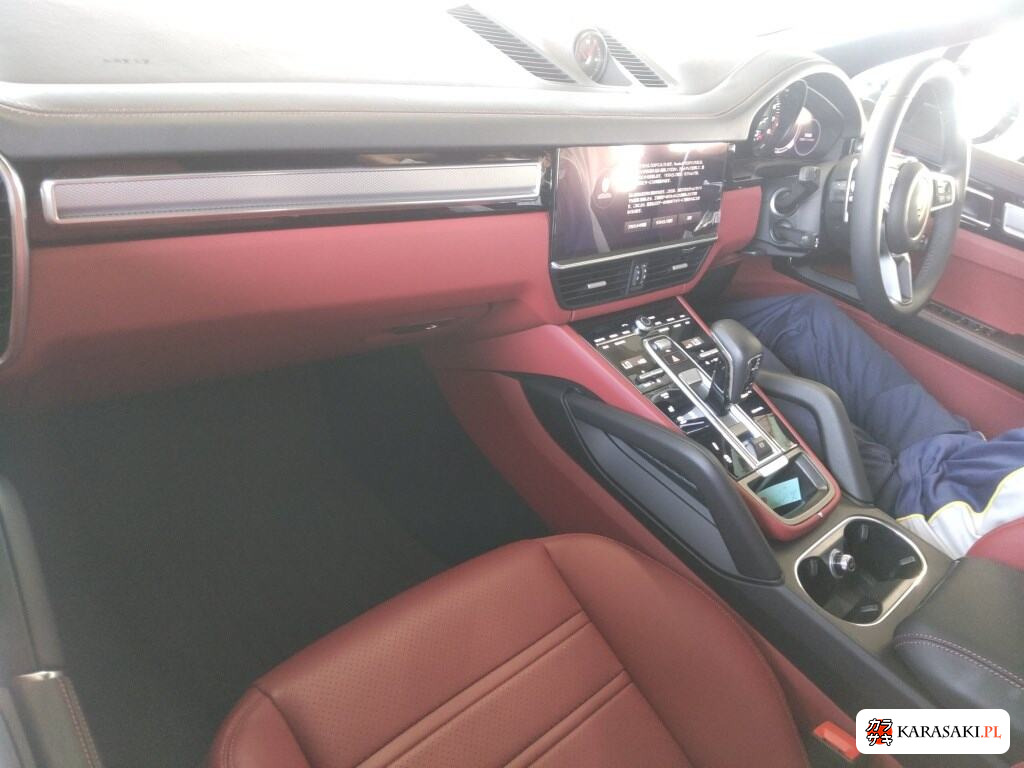 Porsche Cayenne Coupe 2022 z aukcji japońskiej
