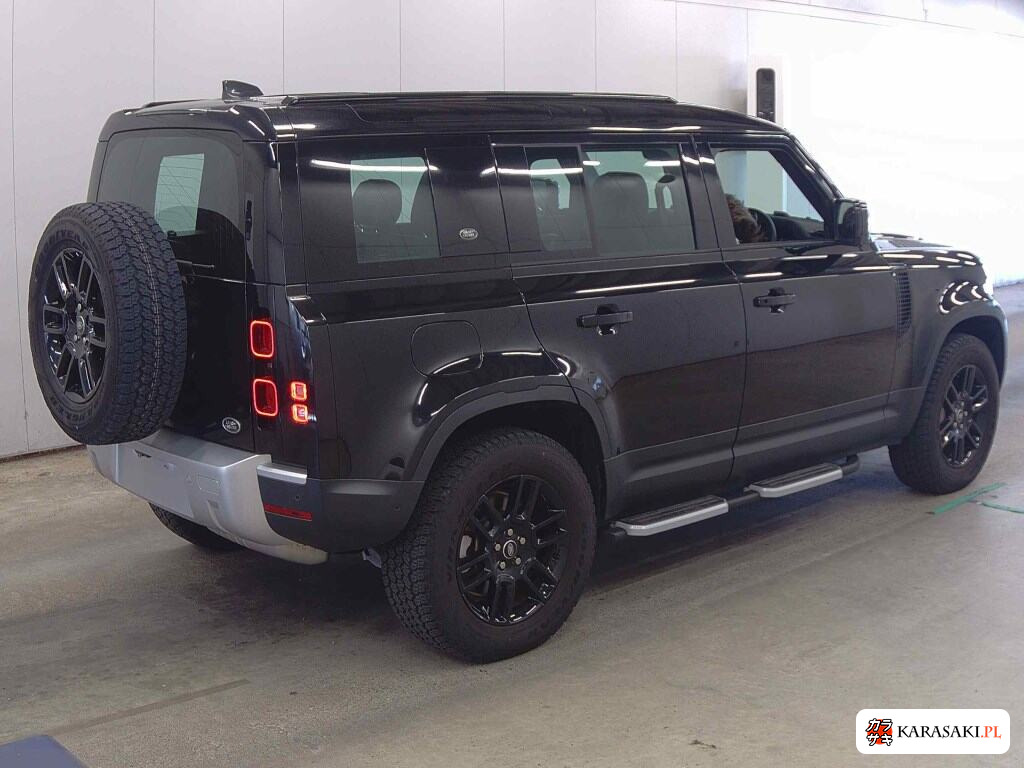 Land Rover Defender 2023 z aukcji japońskiej