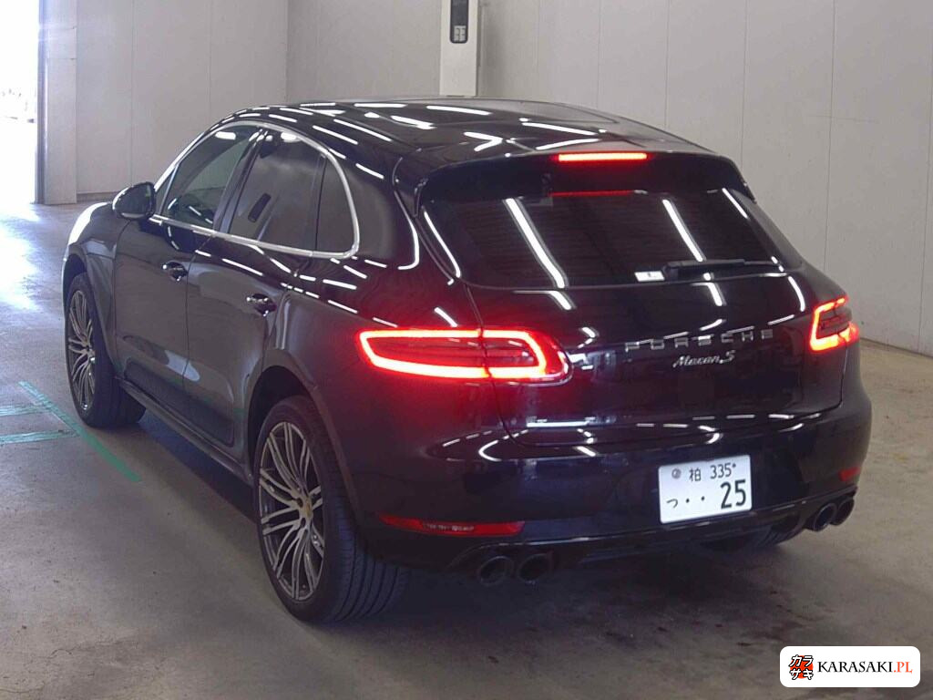2017 Porsche Macan 4WD 2