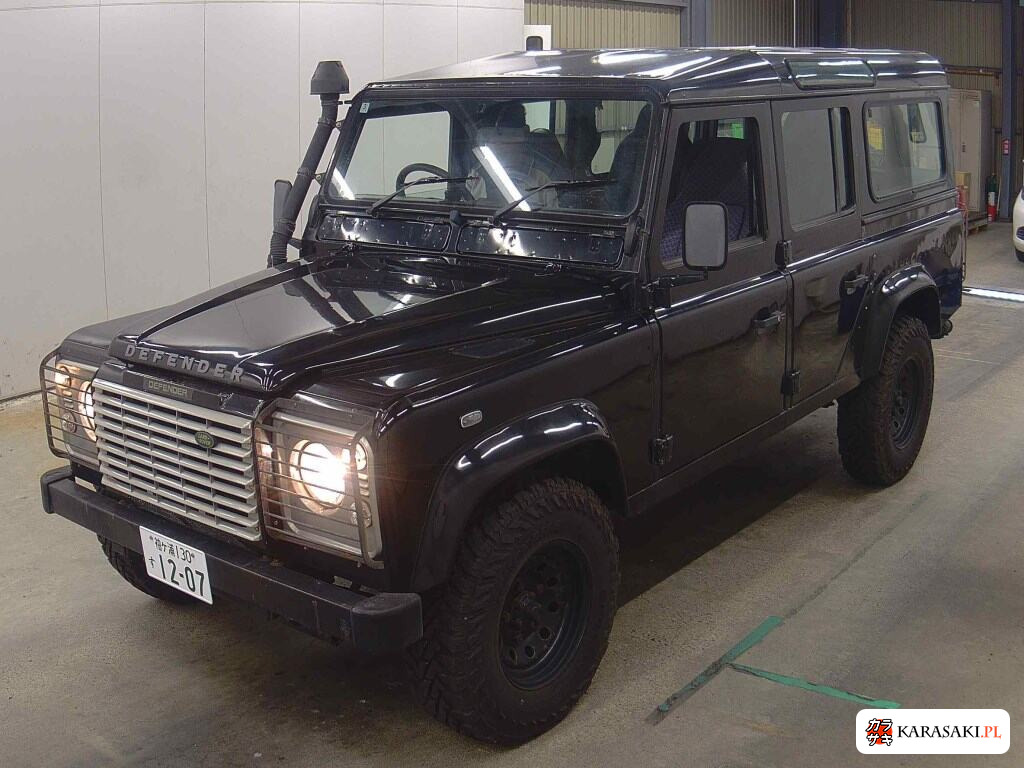 2003 Land Rover Defender 5D 4WD 110S 3