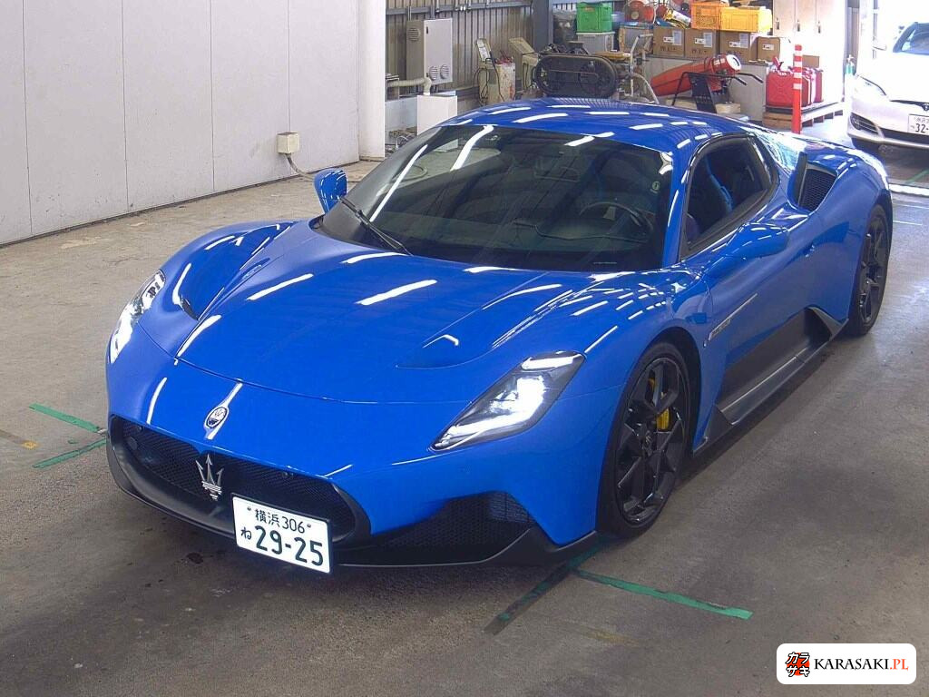 Maserati MC20 2022 z aukcji japońskiej