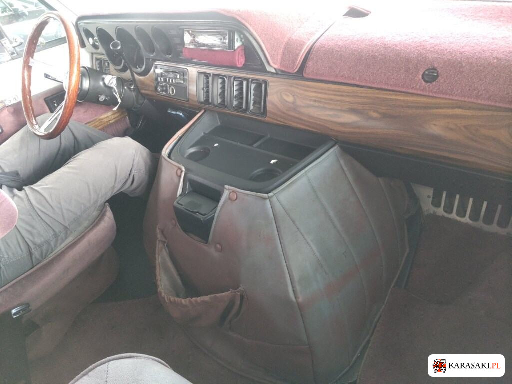 Dodge 1989 z aukcji japońskiej