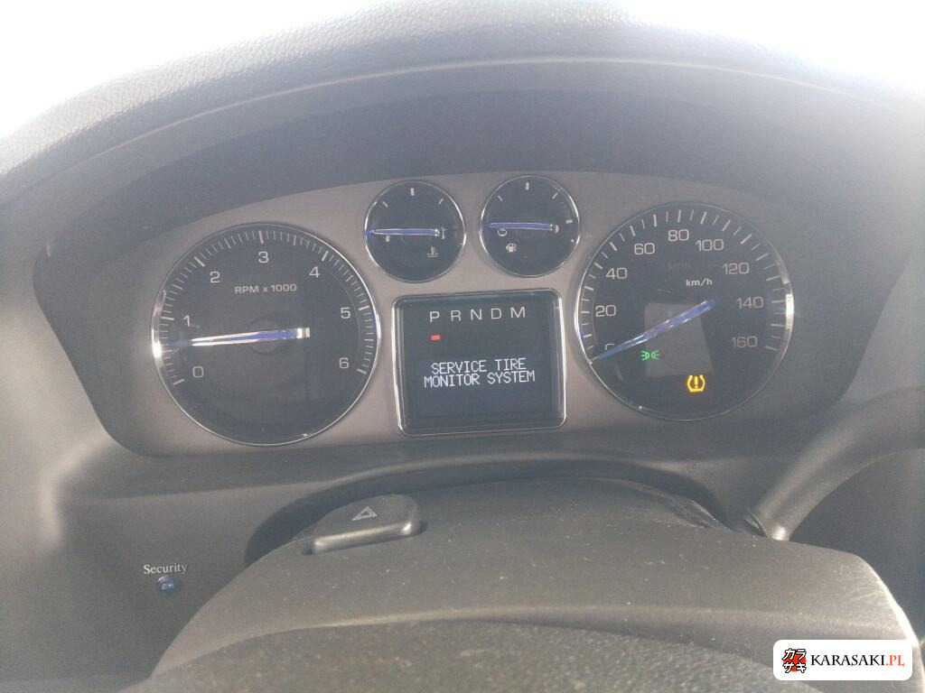 Cadillac Escalade 2013 z aukcji japońskiej