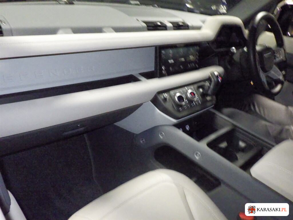 2023 Land Rover Defender 5D 4WD 110 S D300 5