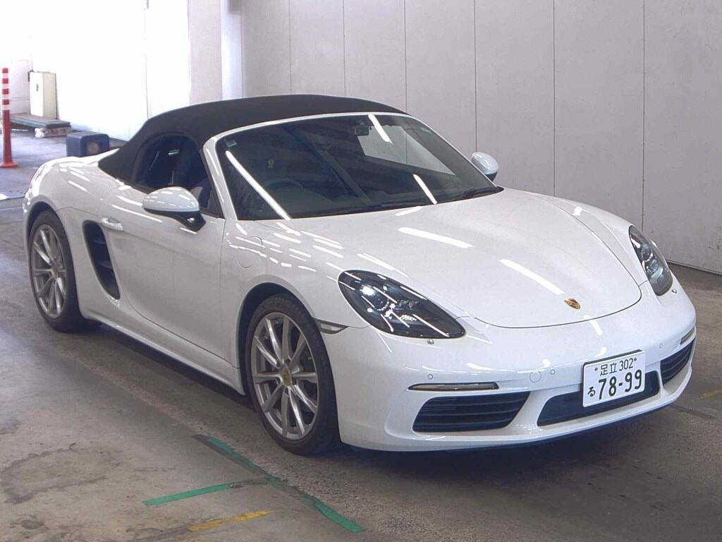 Porsche 718 Boxster 2021 з японського аукціону