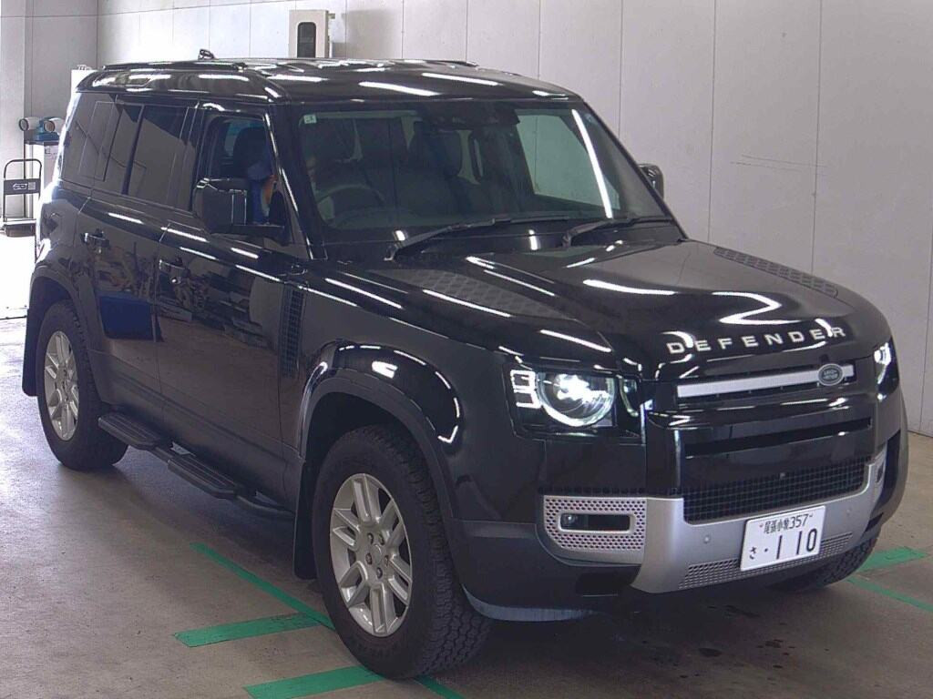 Land Rover Defender 2025 z aukcji japońskiej