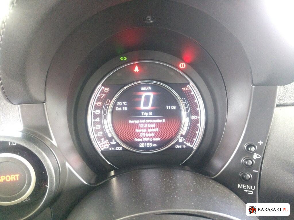 Abarth 595 2016 z aukcji japońskiej