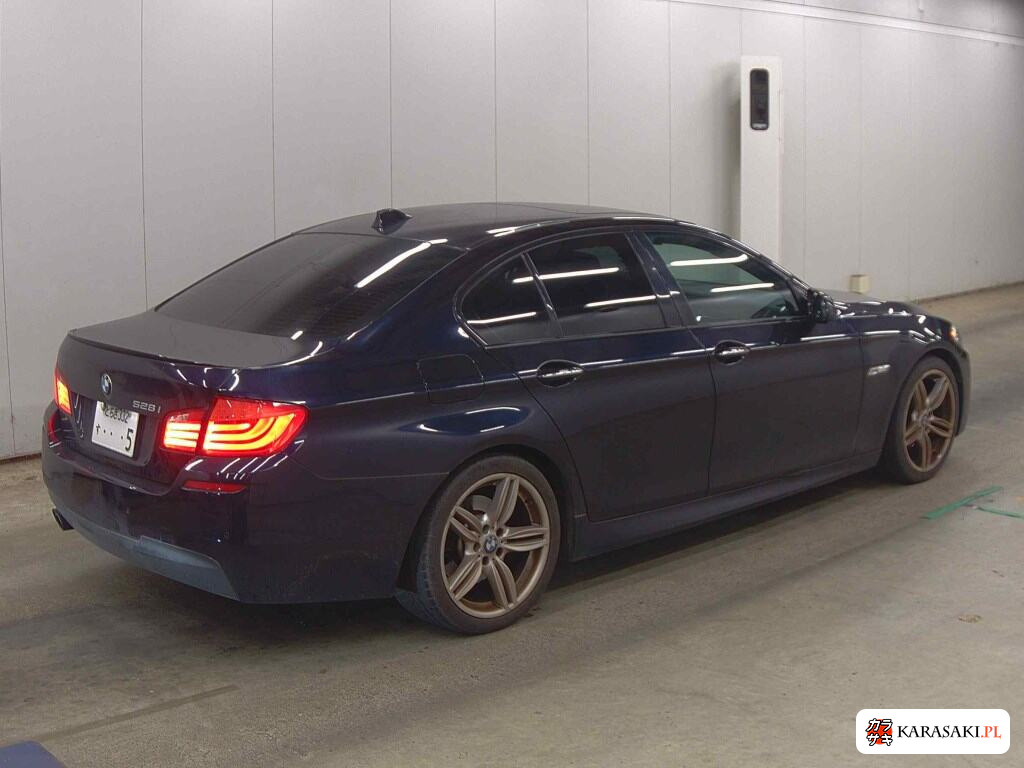 BMW 5 Series 2012 z aukcji japońskiej