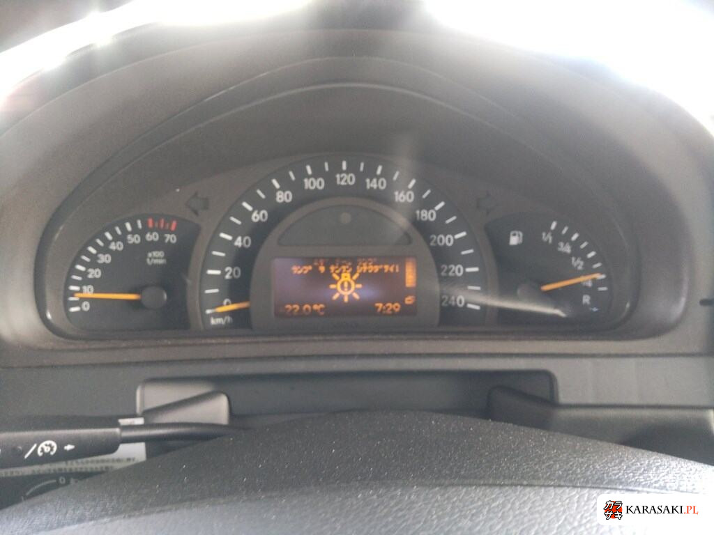 Mercedes-Benz G-Class 2002 z aukcji japońskiej