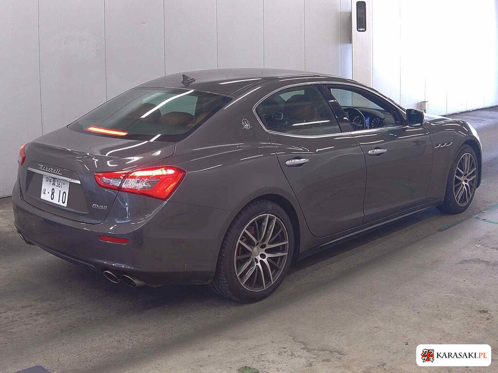 Maserati Ghibli 2015 z aukcji japońskiej