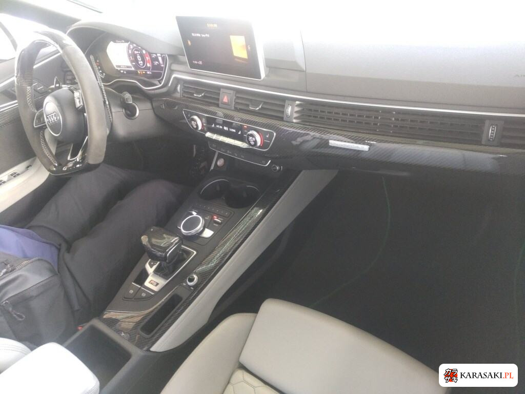 Audi RS4 Avant 2019 z aukcji japońskiej