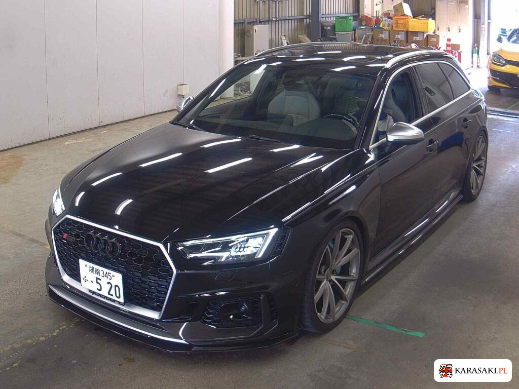 Audi RS4 Avant 2019 z aukcji japońskiej
