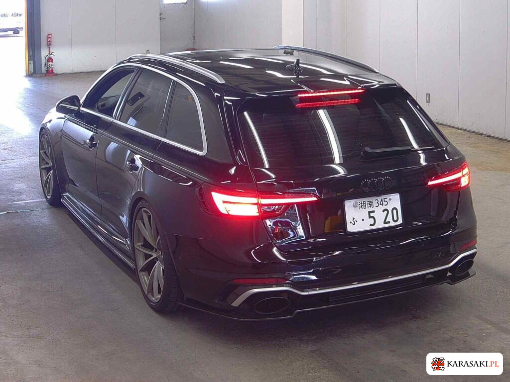 Audi RS4 Avant 2019 z aukcji japońskiej