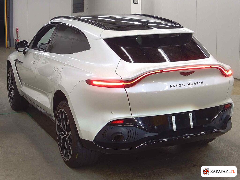 Aston Martin DBX 2021 z aukcji japońskiej