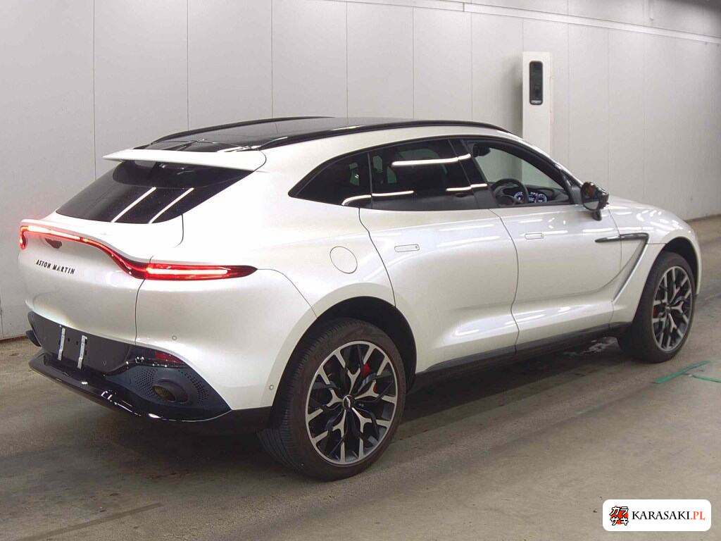 Aston Martin DBX 2021 z aukcji japońskiej