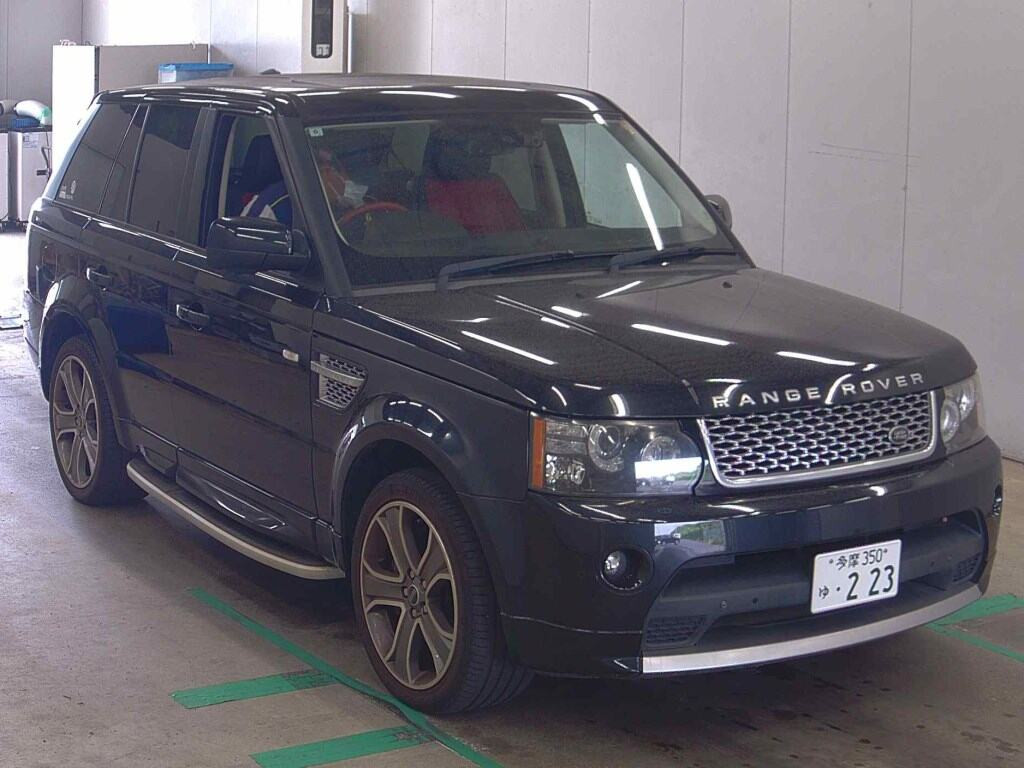 Land Rover Range Rover Sport 2012 from a Japanese auction