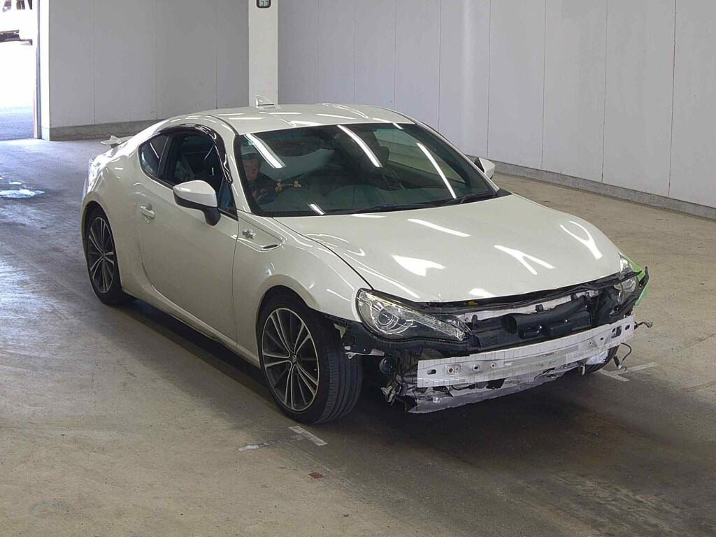 Toyota 86 2014 z aukcji japońskiej