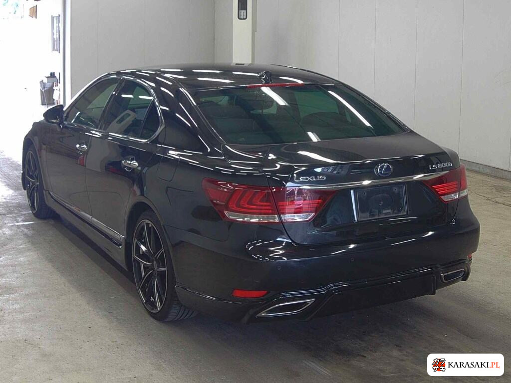 2013 Lexus LS 4WD LS600H Version C 2