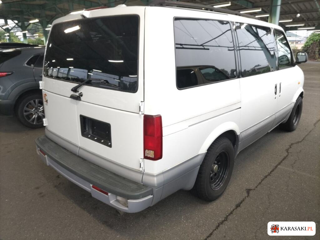 Chevrolet CL14G 2000 z aukcji japońskiej