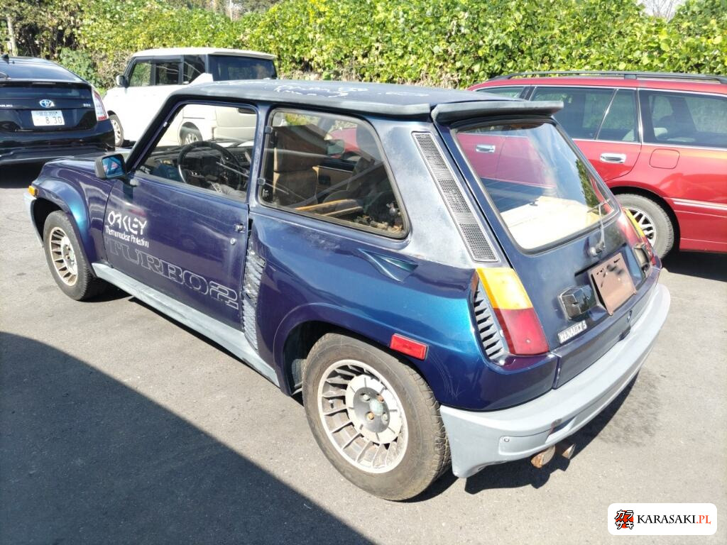 Renault 1987 z aukcji japońskiej